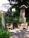 蒲生賢秀の墓