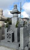 太田牛一の墓（大阪府池田市の佛日寺）